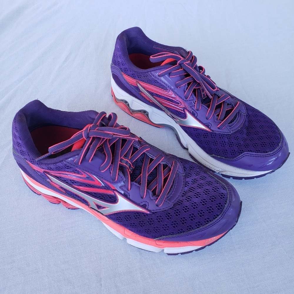 Mizuno women's wave inspire 12